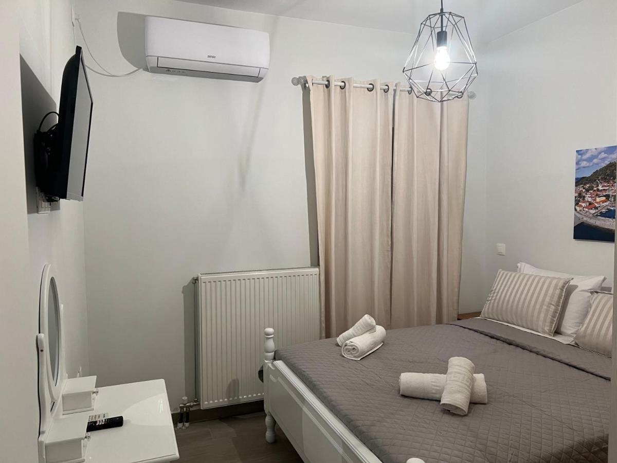 Όμορφη Μονοκατοικία Με 2 Υπνοδωμάτια Και Τζάκι Нафпактос Экстерьер фото
